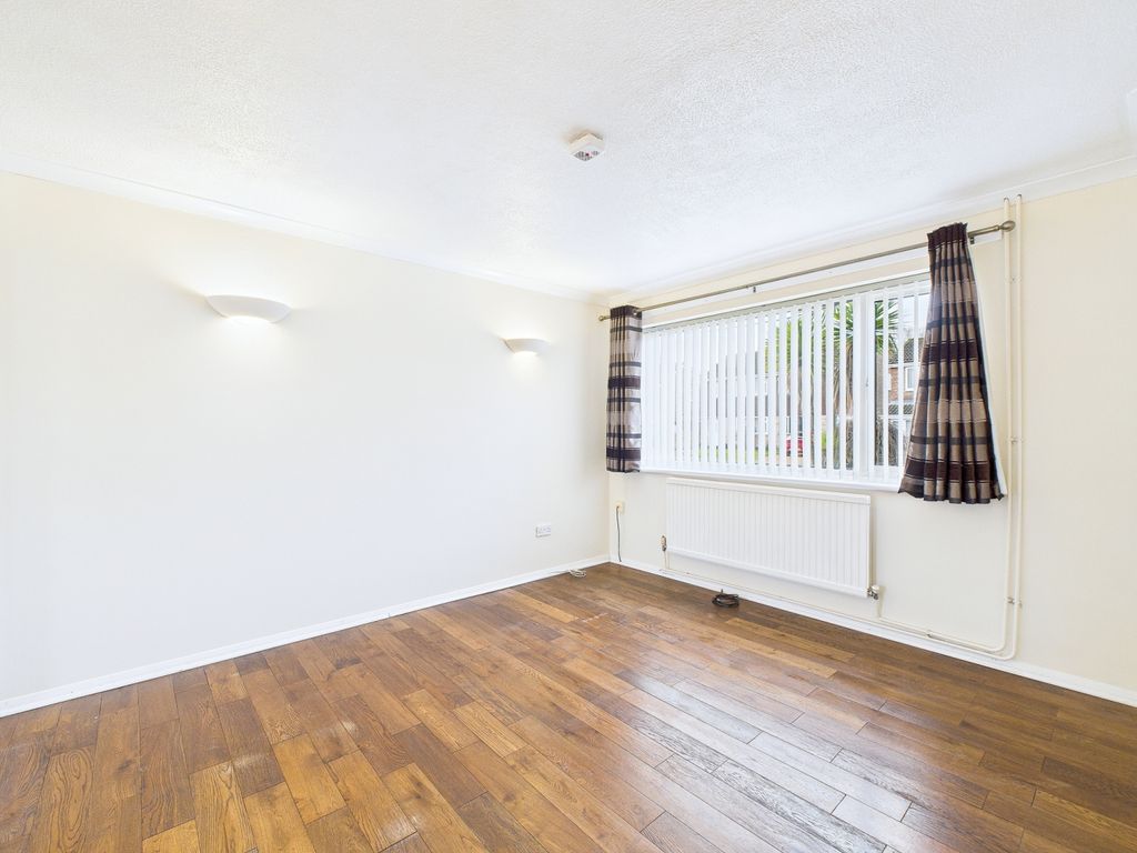 Property photo 2 of 10 Cam01909G0-Pr0463-Still005