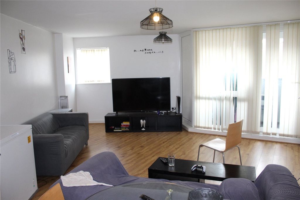 Property photo 2 of 8 Picture No. 02