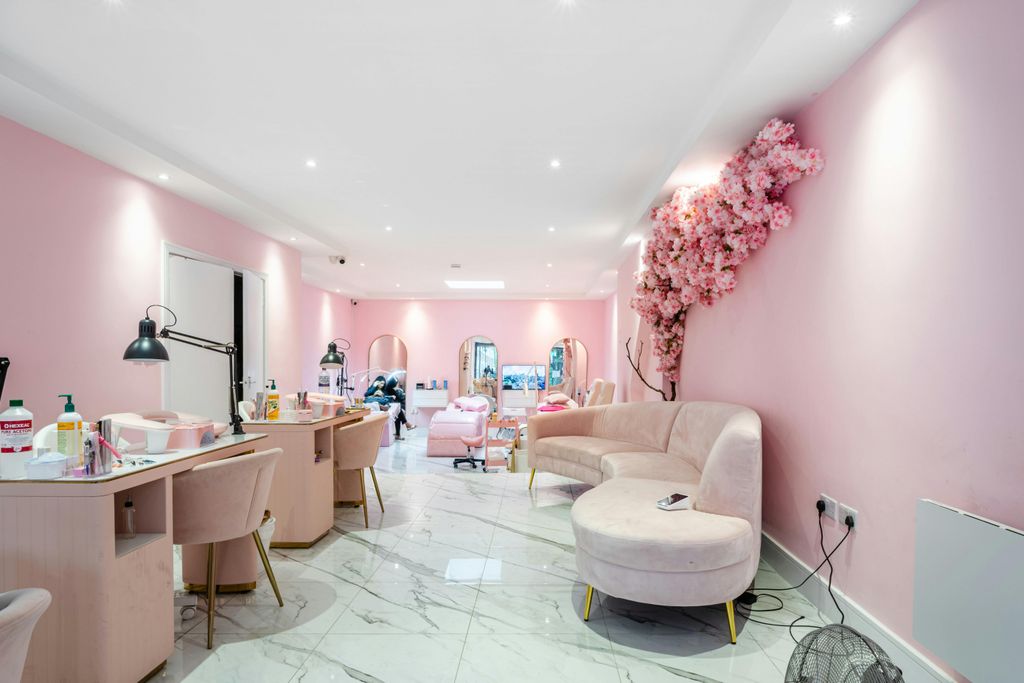 Property photo 3 of 10 Kingsland Rd 134E New Low Res 5.Jpg