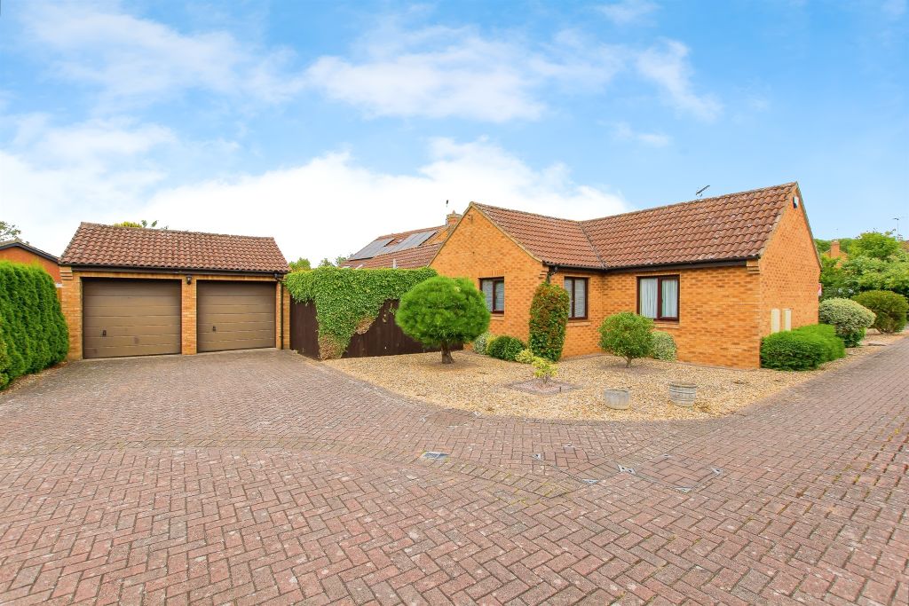 Property photo 1 of 30