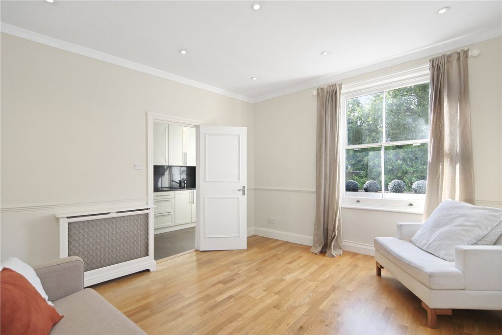 Property photo 3 of 10 Picture No. 03