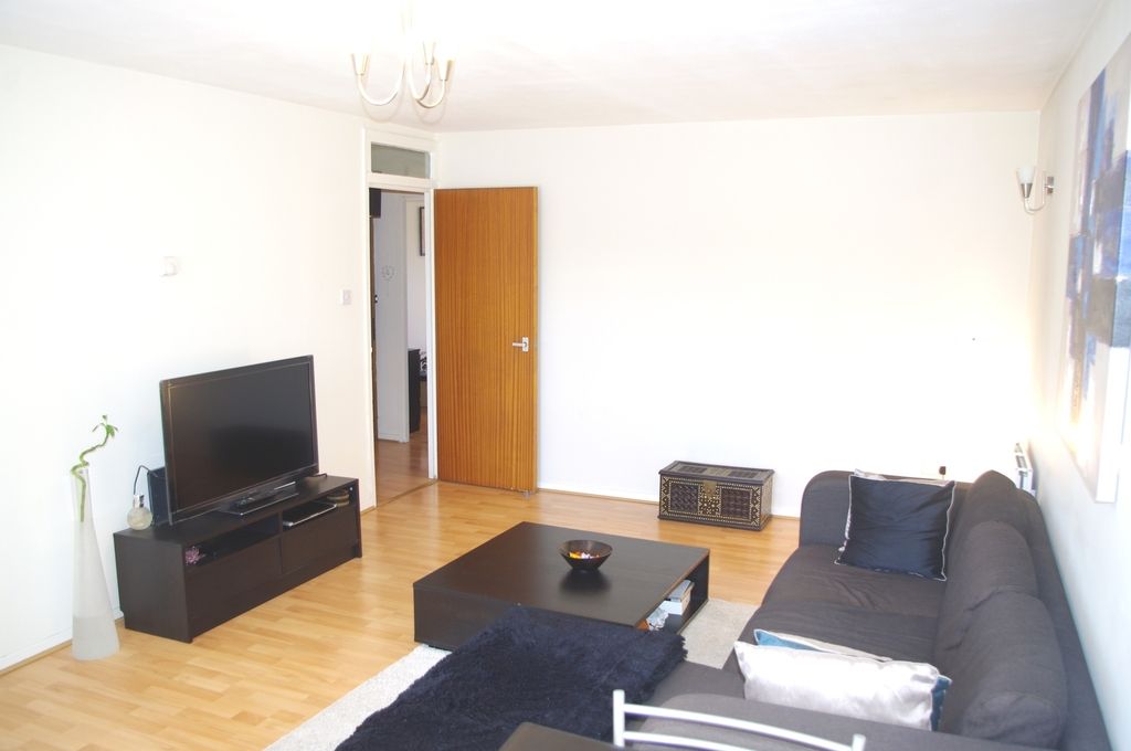 Property photo 2 of 7