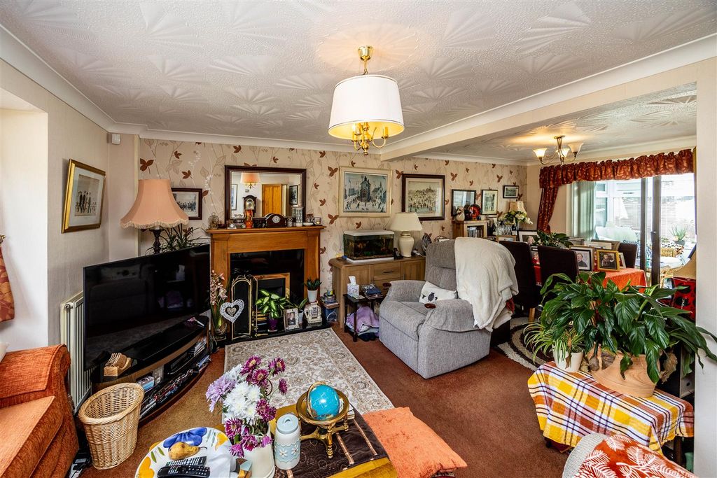 Property photo 3 of 47 77Cghudds-210426-13.Jpg