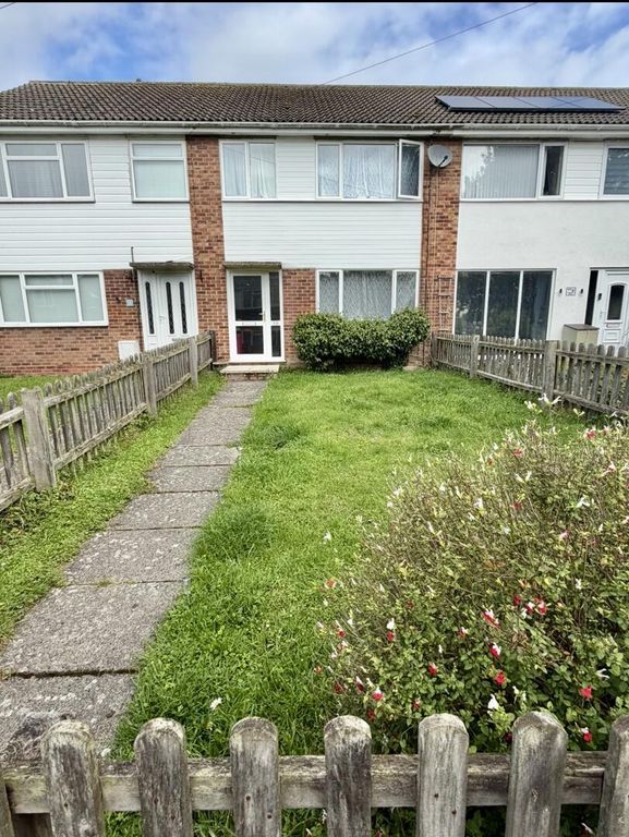 Property photo 2 of 8 Front (Exterior)