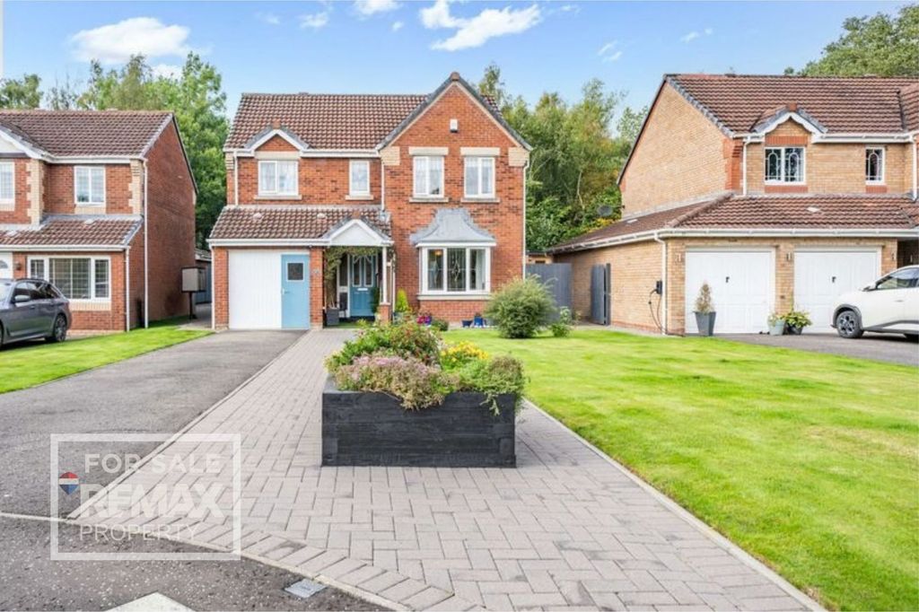 Property photo 1 of 37 Front Of Property