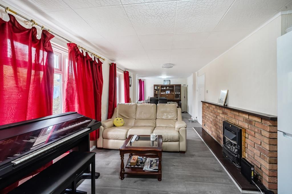 Property photo 3 of 20 Reception Room