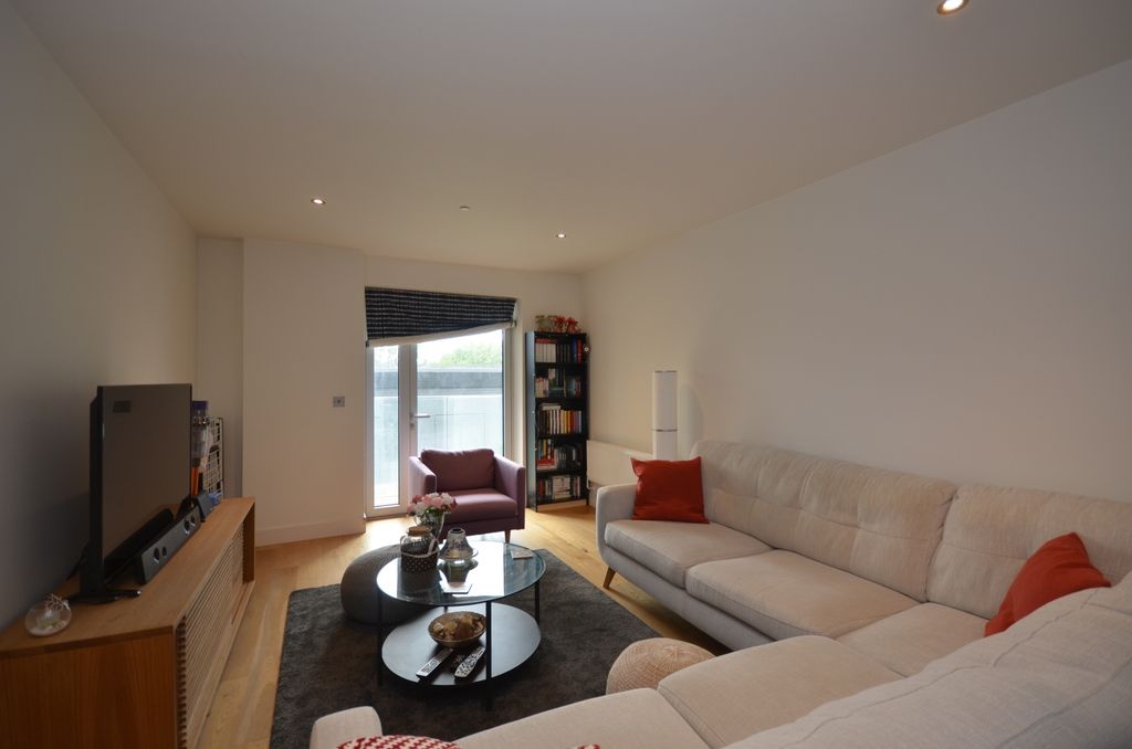 Property photo 2 of 9 Reception