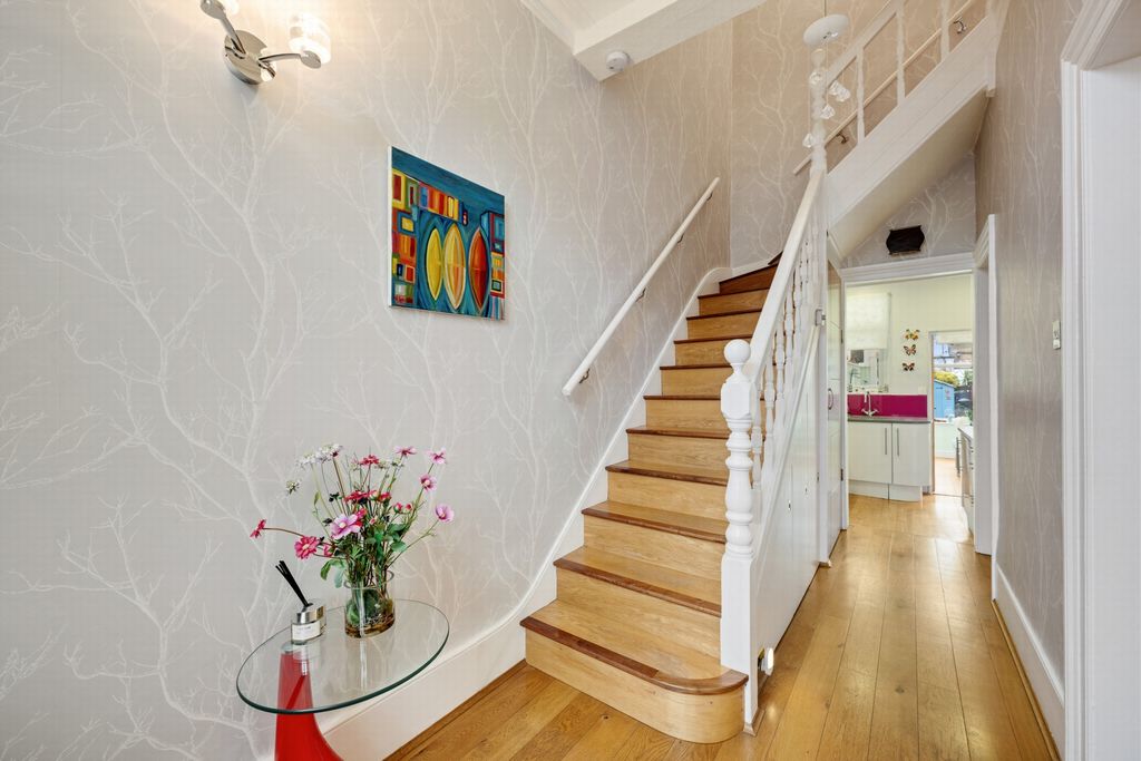 Property photo 2 of 18 Photo 14