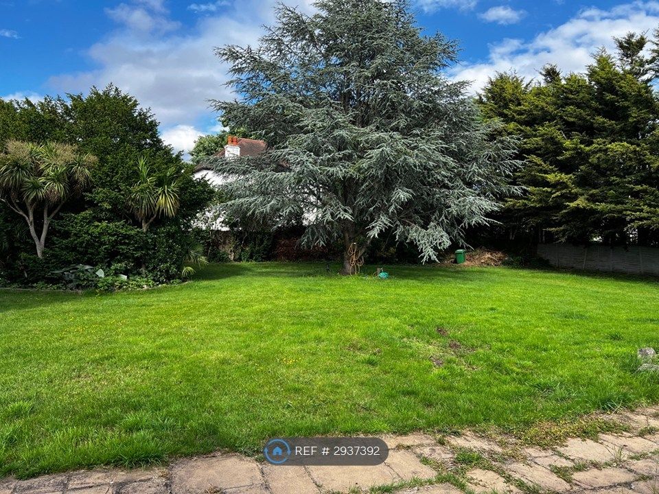 Property photo 2 of 11