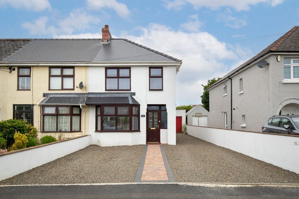 Property photo 1 of 24