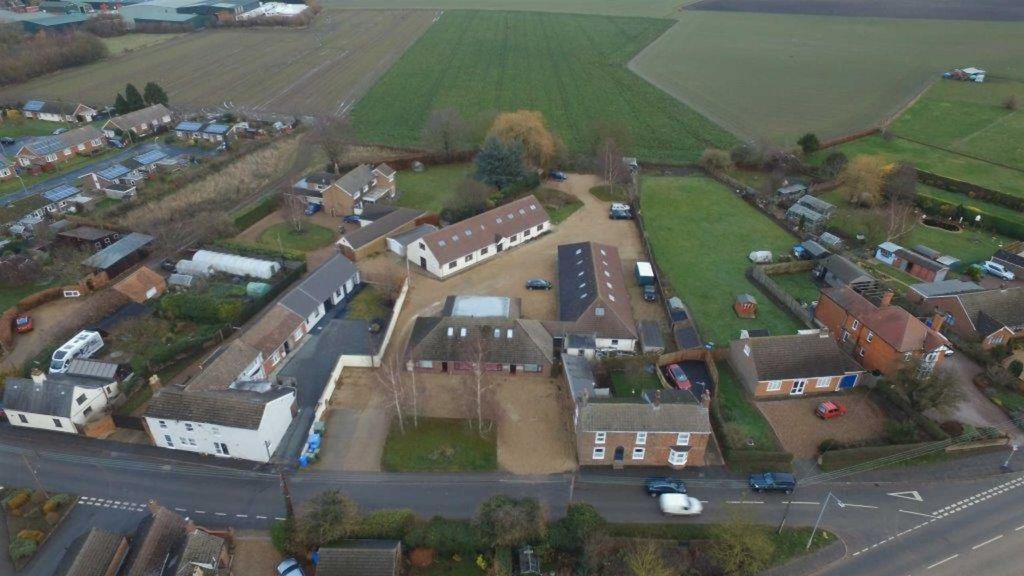 Property photo 1 of 21