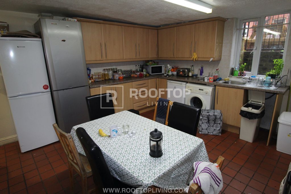 Property photo 2 of 16 Property Photo