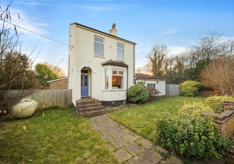 Property photo 1 of 3