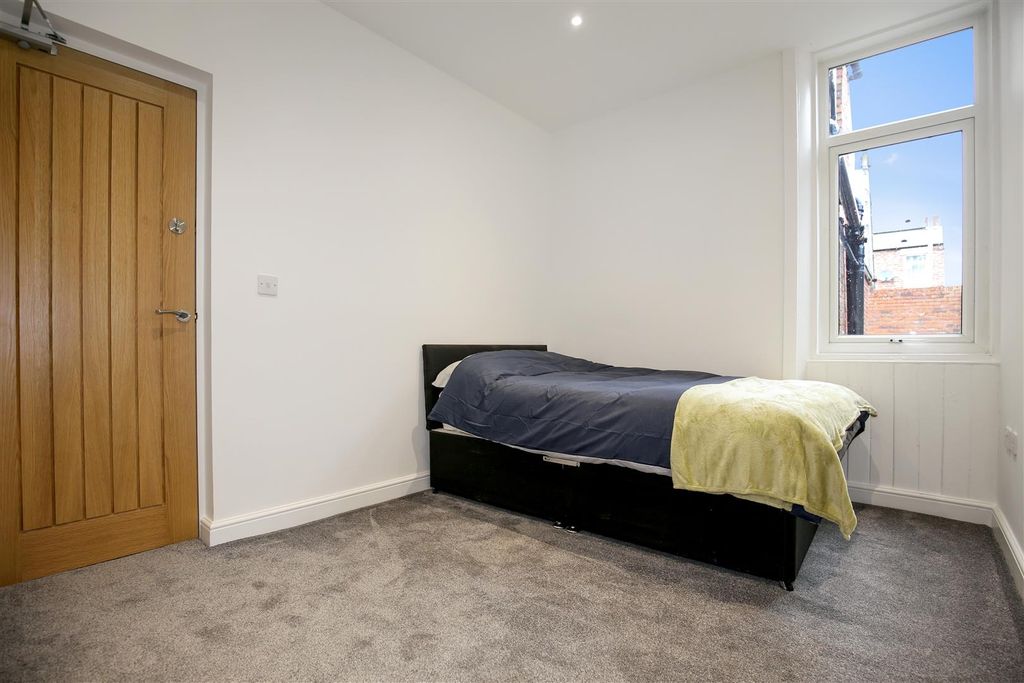 Property photo 2 of 15 Img_3376.Jpg