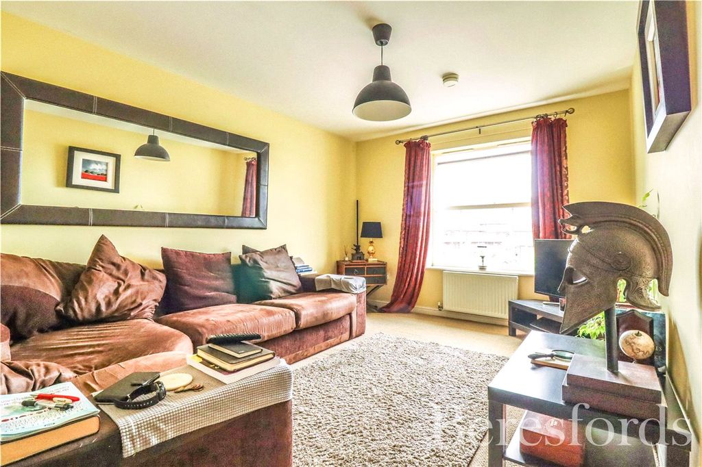 Property photo 2 of 7 2