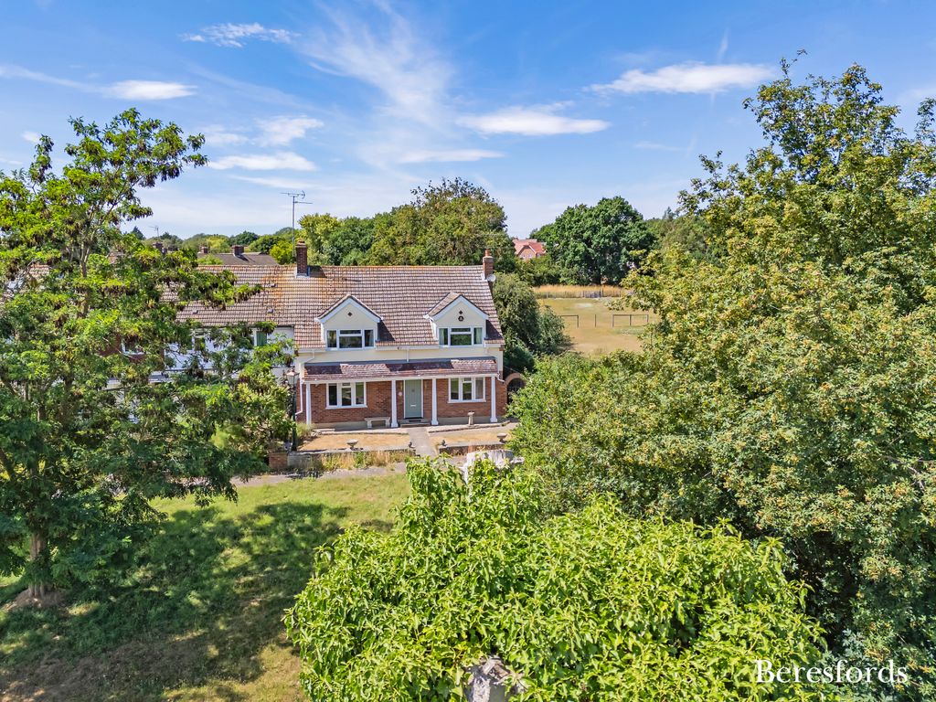 Property photo 2 of 24 Picture No. 20