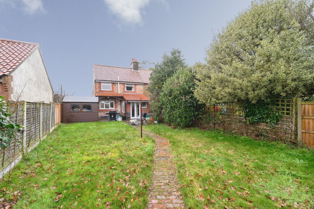 Property photo 3 of 14