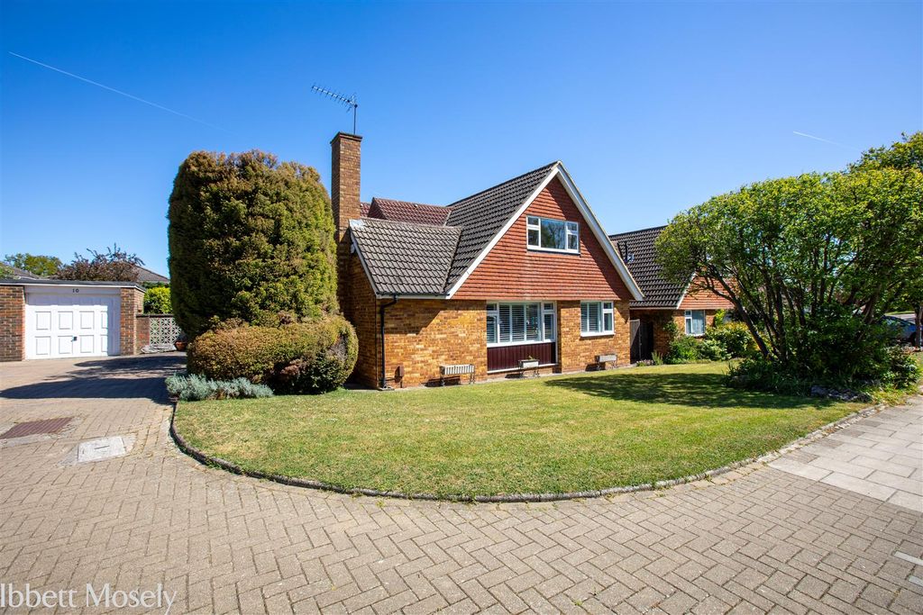 Property photo 1 of 21 68 Front.Jpg
