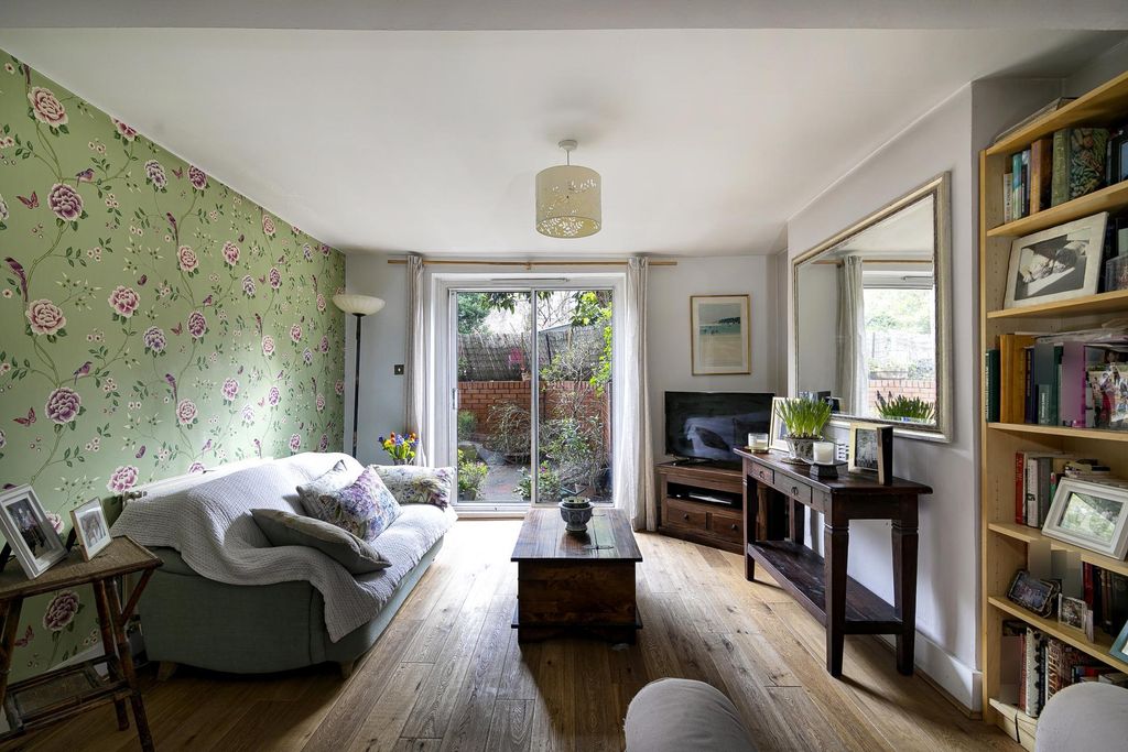 Property photo 2 of 15 Photo 1