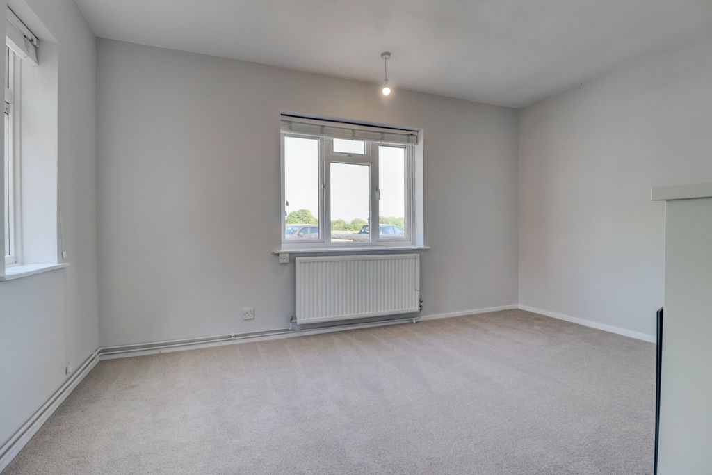 Property photo 3 of 13 Picture No. 05