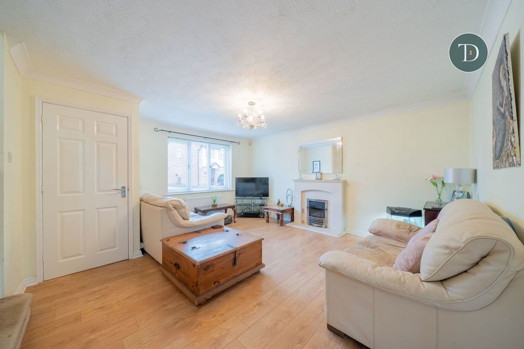 Property photo 2 of 22