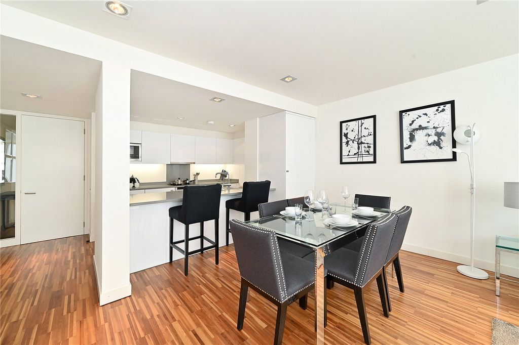 Property photo 3 of 12 Picture No. 03