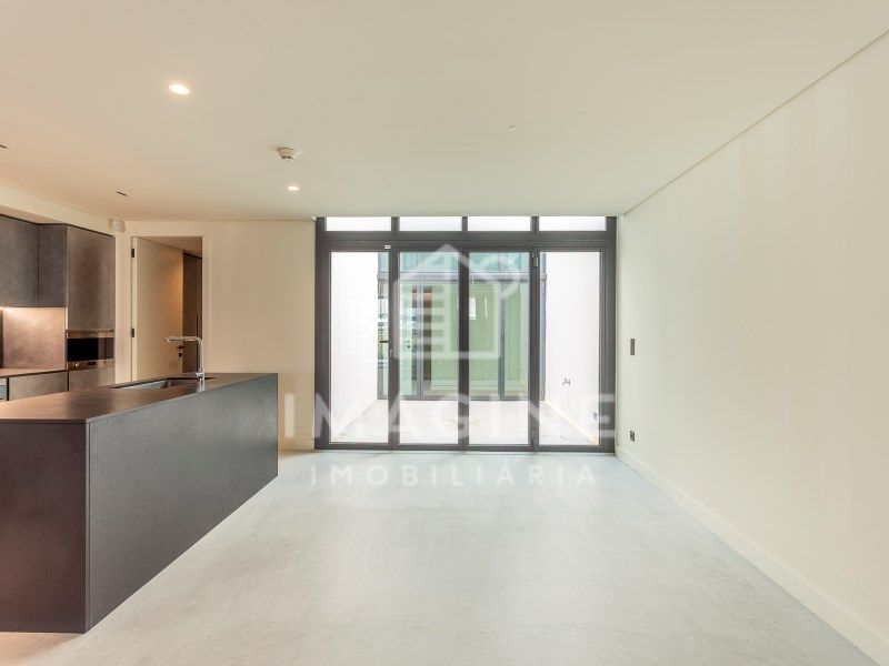 Property photo 3 of 73