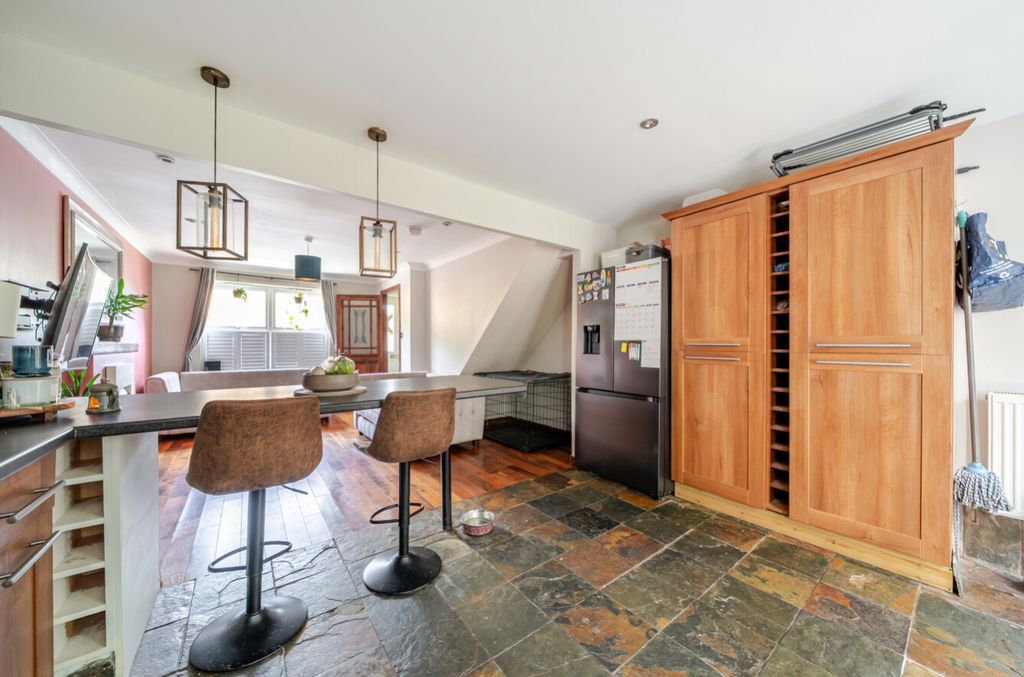 Additional image 9 of 3 bed semi-detached house for saleBaker Crescent, Lincoln, Lincolnshire LN6