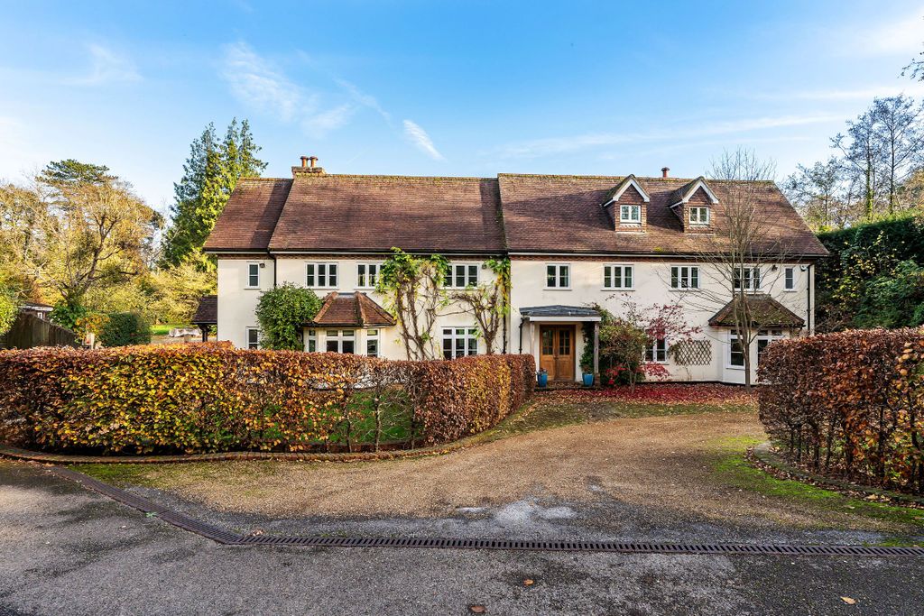 Property photo 2 of 29