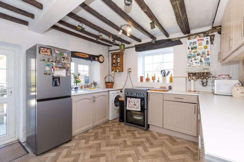 Property photo 3 of 14 2987_12595223_Img_08_0001.Jpeg