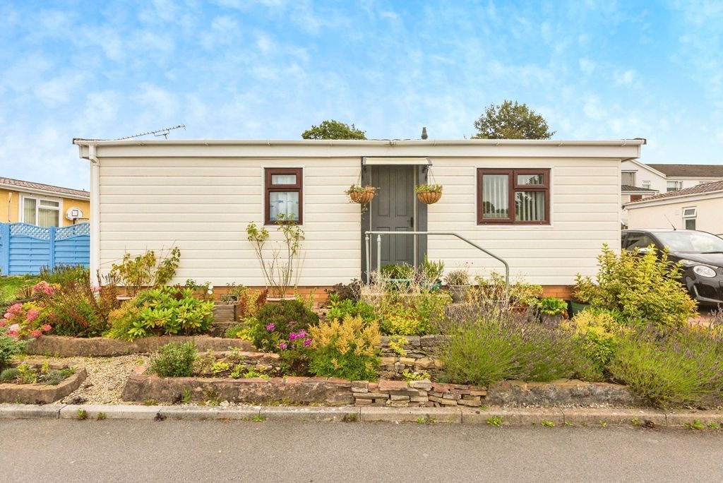 Property photo 1 of 4 Photo