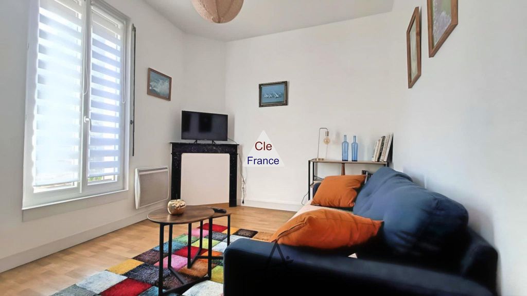 Property photo 2 of 11