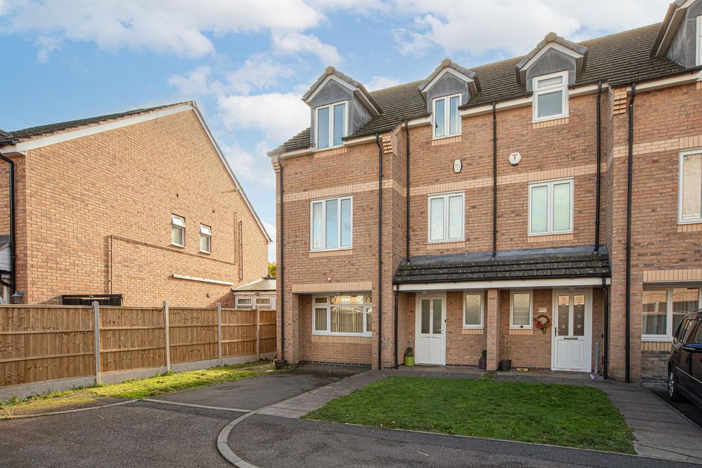 Property photo 1 of 31 Image 90.Jpg