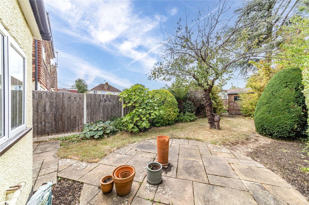 Property photo 2 of 11 Picture No. 10