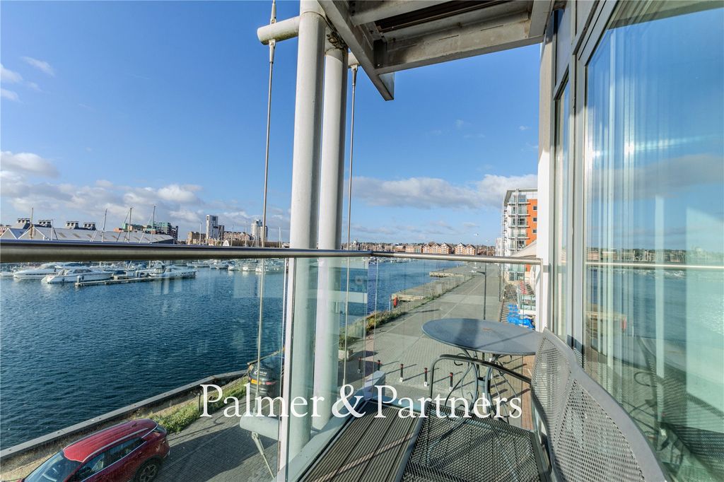 Property photo 2 of 19 Picture No. 06