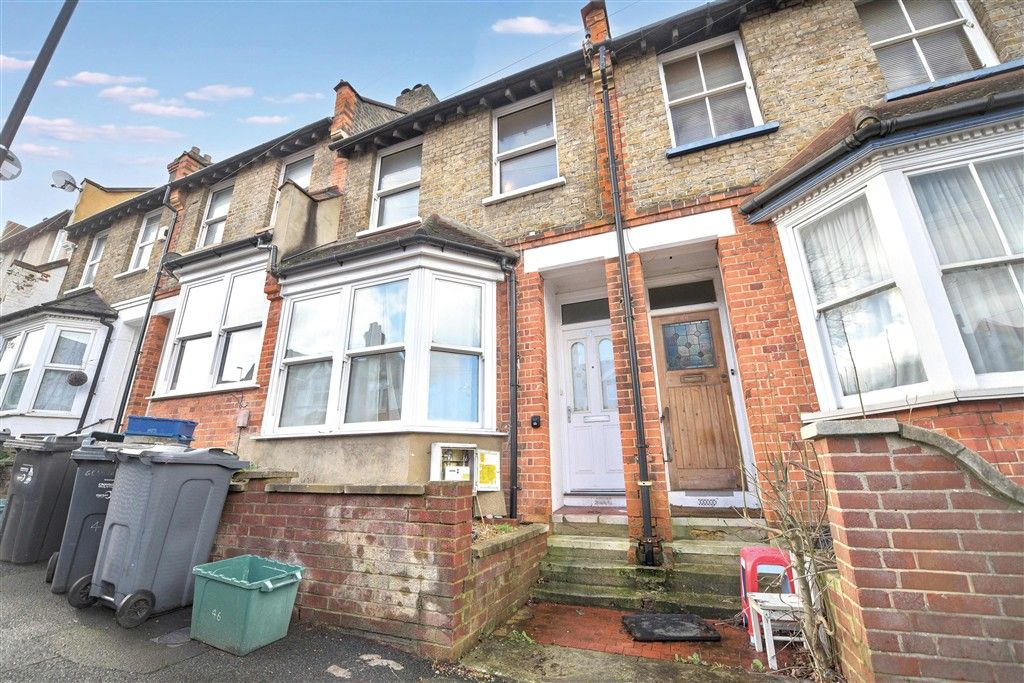 Property photo 1 of 5