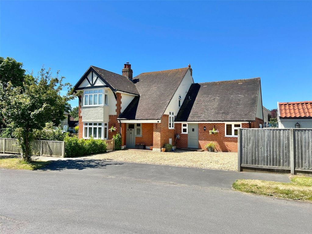 Property photo 1 of 36 Picture No. 68