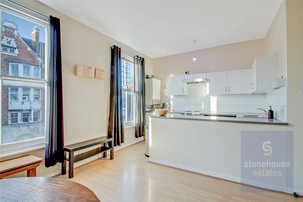 Property photo 1 of 9 Picture No. 15