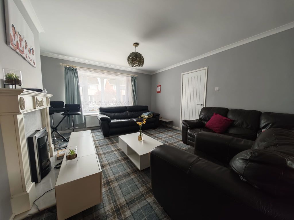 Property photo 3 of 15 Photo 3