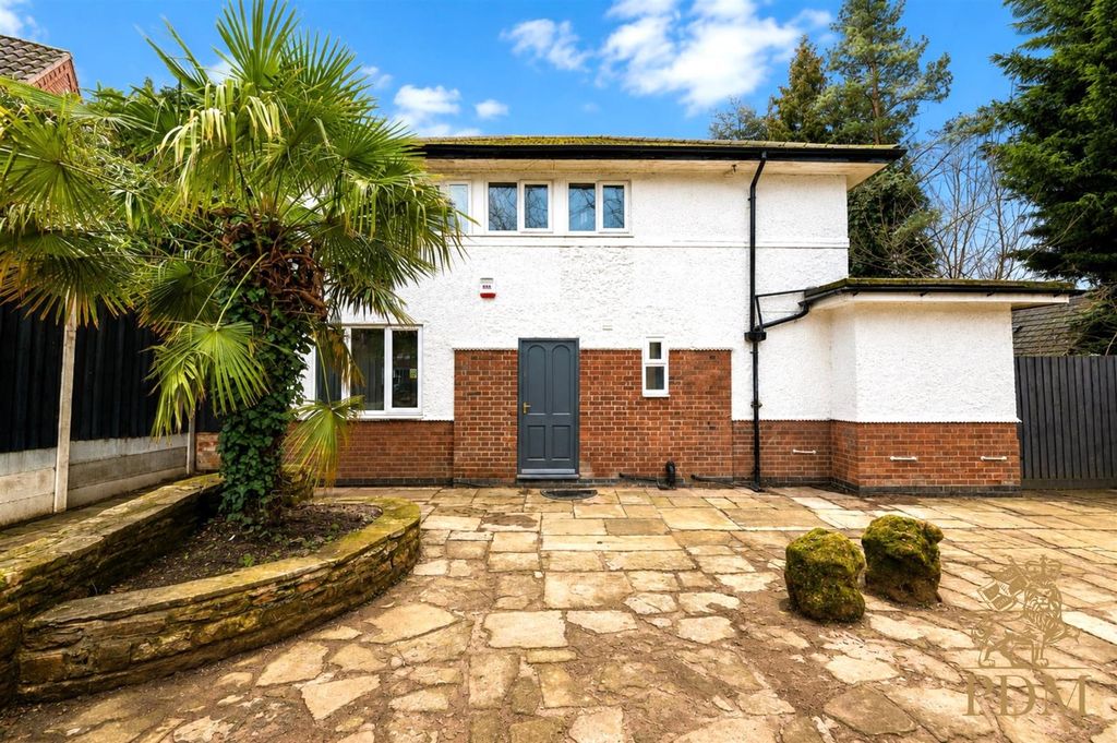 Property photo 1 of 12 199 Derby Rd Lenton Front.Jpg