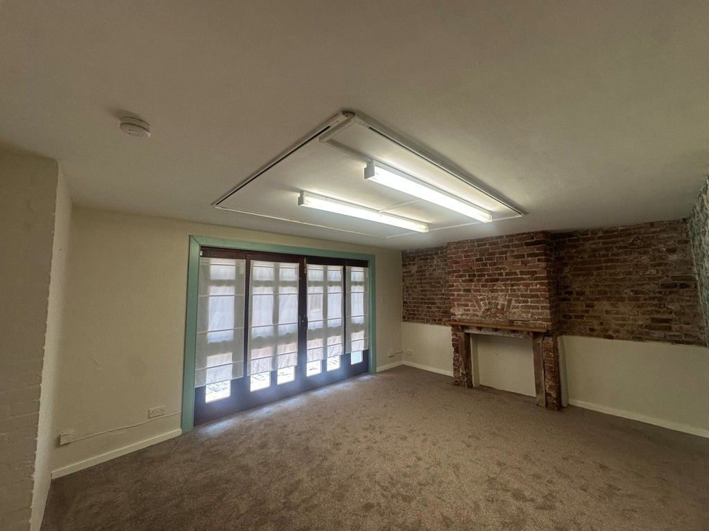 Property photo 3 of 5 Photo 3