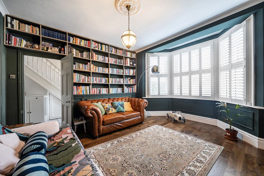 Property photo 2 of 28 1451927-4-6A01A5d...