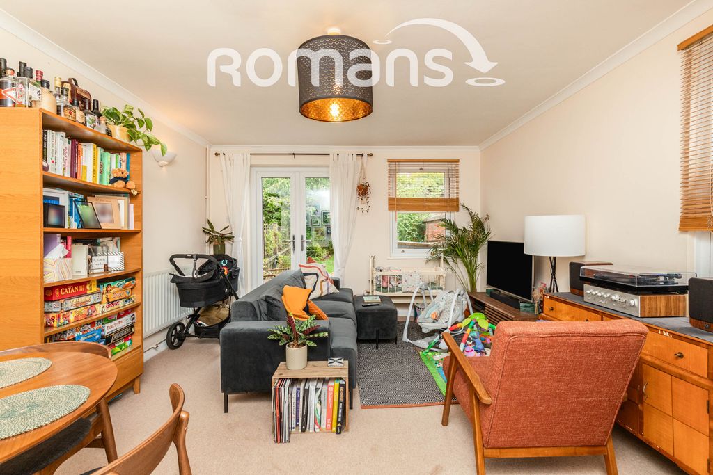 Property photo 3 of 9 42E88d3A-B82c-ee11-9
