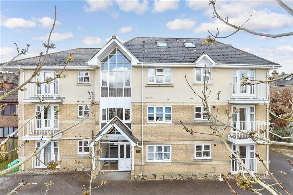 Property photo 1 of 10 External (Web)