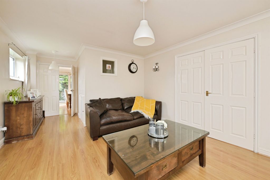 Property photo 3 of 16