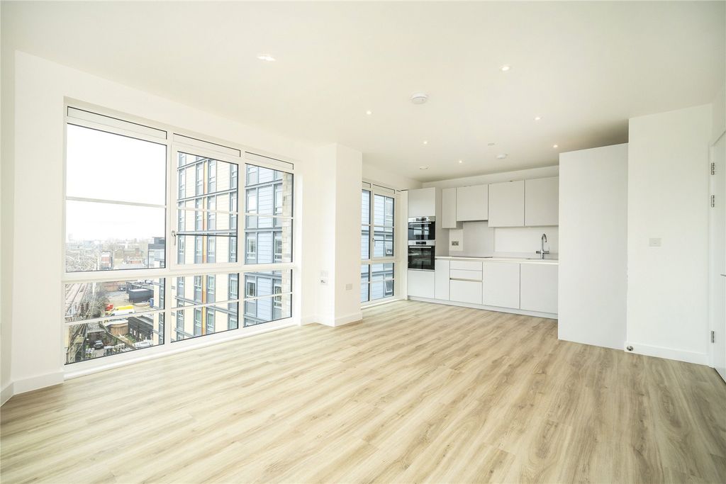 Property photo 1 of 15 Open Plan Living