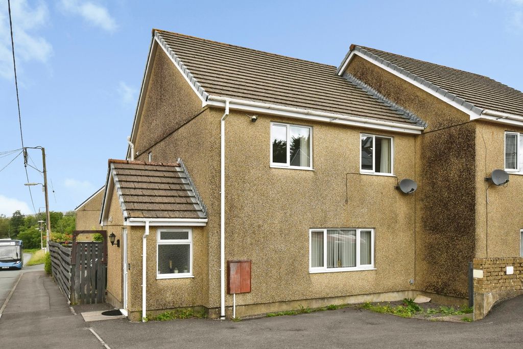 Property photo 1 of 18 Pbox-Img.Jpg