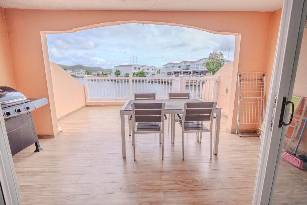Property photo 1 of 35