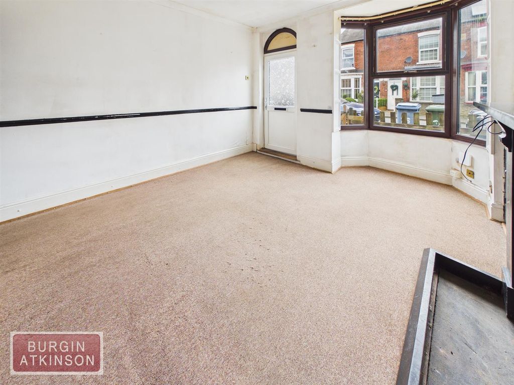 Property photo 3 of 21 Cam01619G0-Pr0194-Still002.Jpg