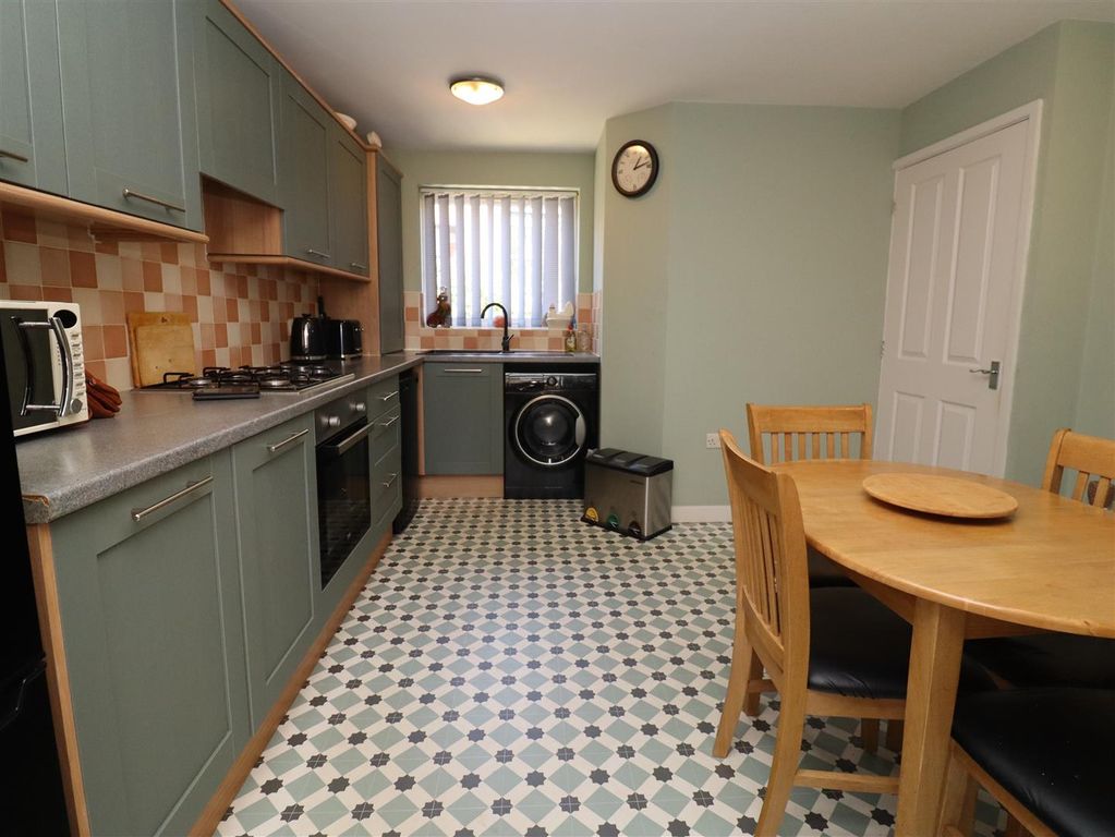 Property photo 3 of 13 Img_2424.Jpg